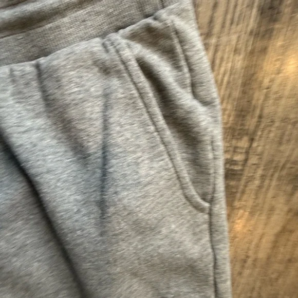 Wild Fable Heather Gray Sweatpants - Picture 3 of 4